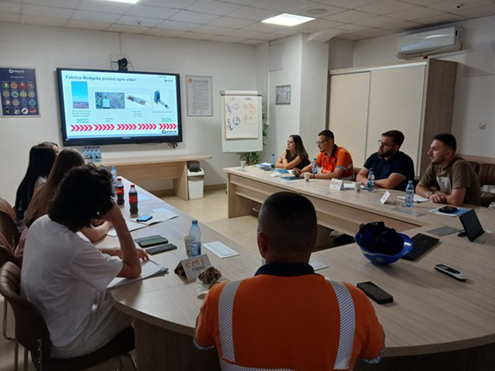 🎓 Programul Graduate continuă!